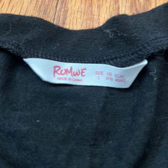 WOMENS ROMWE TEE SHIRT - Picture 3 of 3